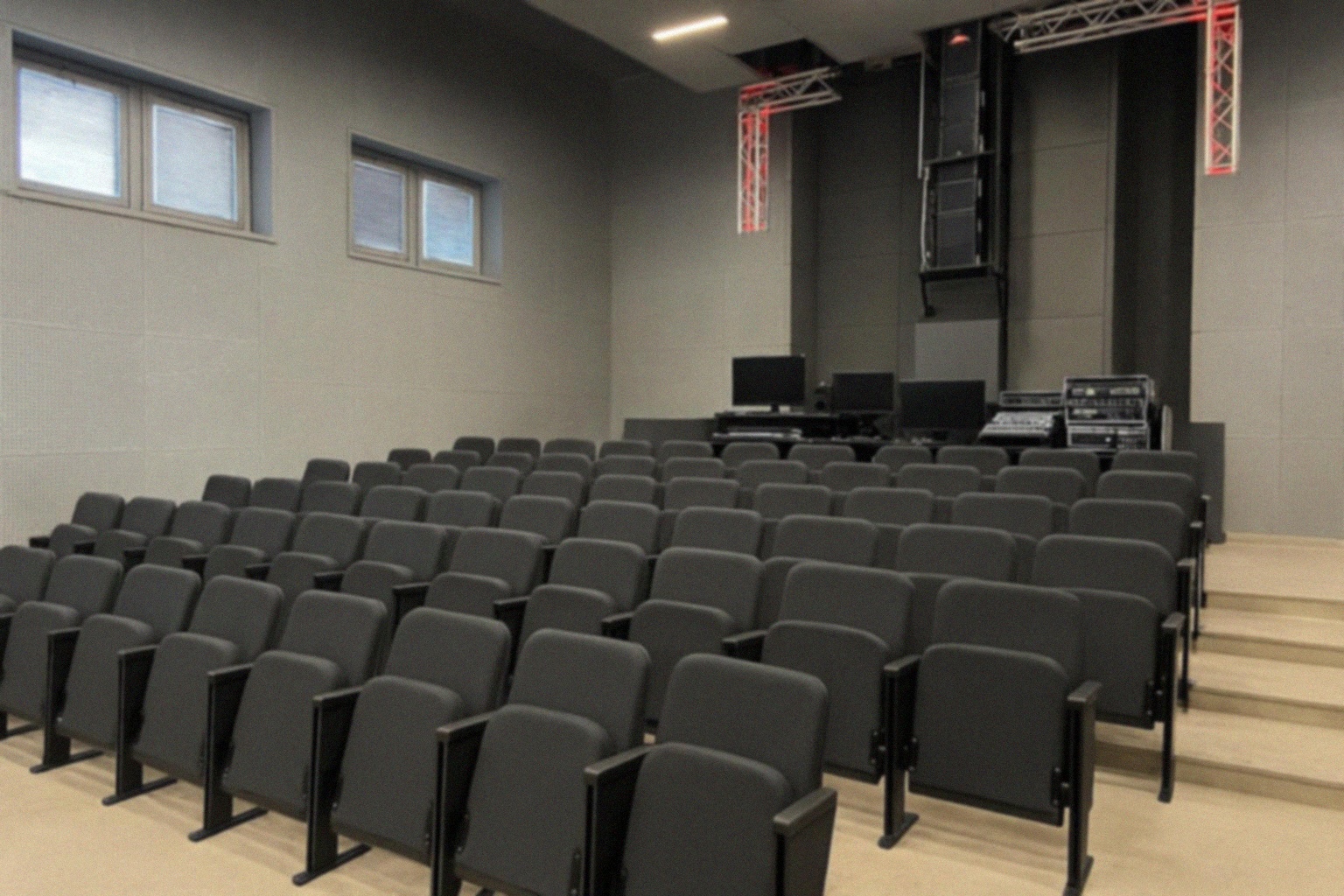 Podsumowanie sezonu teatralnego 2024/2025 w Iławie